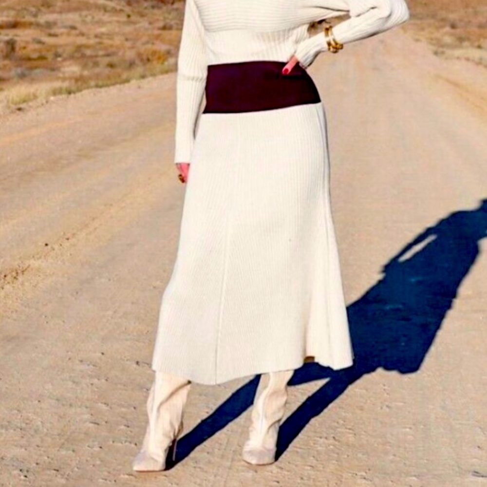 New with tags Tory Burch midi skirt